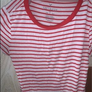 American eagle t shirt